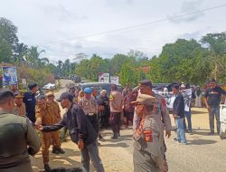 Trending Topik, Kantor Camat Toari di Demo Mahasiswa