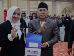 Bupati Musi Rawas Hj. Ratna Machmud Resmi Melantik 113 Kepala Sekolah