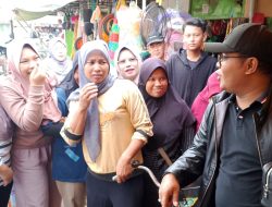 Dian Prasetio Sarapan Pagi Masakan Pedagang di Pasar B Srikaton Tugumulyo