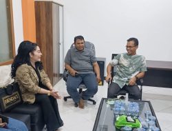 Fitriana SH Silaturahmi Ke DPD PKS Kota Palembang
