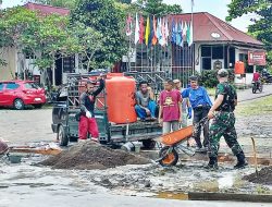 Lebih dari 100 Masyarakat Semangat Gotong Royong dengan Bangun Lapangan Serbaguna