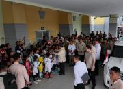 Momen Kedekatan Presiden Prabowo dan Anak-Anak di Sidoarjo, Wujud Harapan bagi Generasi Muda