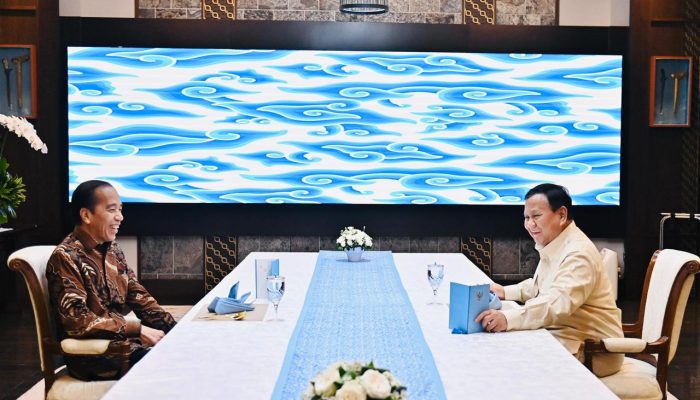Momen Kebersamaan Presiden Prabowo dan Joko Widodo Saat Berbuka Puasa di Istana