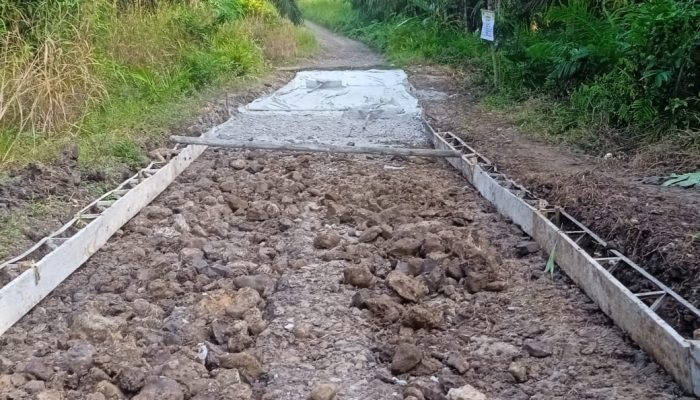 Pemdes Leuwibalang Bangun Jalan Cor Beton di Tahun 2025 Dari Dana Desa Asal Jadi