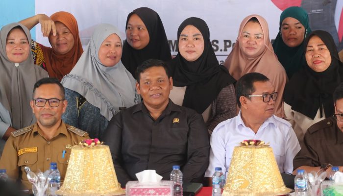 Reses Sidang III Tahun Anggaran 2025: I Made Asmaya Siap Perjuangkan Aspirasi Masyarakat di Kecamatan Lambuya