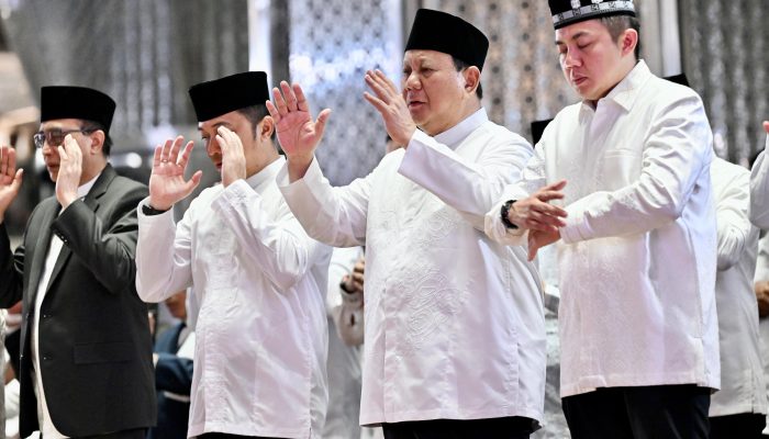 Presiden Prabowo Subianto Salat Idul Adha 1446 Hijriah di Masjid Istiqlal Jakarta