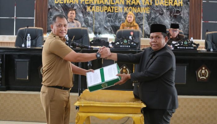 DPRD dan Pemda Konawe Resmi Menandatangani MoU Dua Raperda