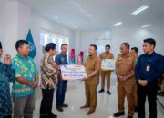 Bank Sultra Dukung Pembangunan Keagamaan di Buton Tengah Melalui Penyaluran CSR