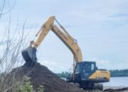 Meski Sudah Dilarang Polsek Poleang Barat, Pengolah Pasir Pantai Toari Bombana Tetap Eksis Merusak Pantai