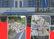 PT. Surveyor Indonesia Diduga Cemari Lingkungan : Limbah Sampel Ore Nikel Dibuang Dipinggir Aspal