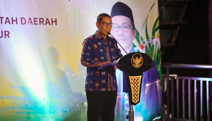 Plt Bupati Koltim Resmi Membuka  Pameran Potensi Daerah dan Lomba Karaoke HUT ke-13
