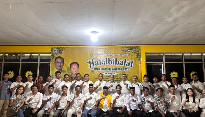 Halalbihalal dan Ajang AMPG Lampung Awards 2026, Hanan A Rozak Beri Penghargaan Kepada Kader Muda