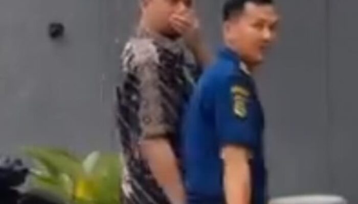 Seorang Napi Terlihat Santai Memasuki Ruang Coffee Shop, Rutan Kelas IIA Kendari Disorot