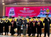 Darlian Pone Raih Gelar Doktor Ilmu Hukum Universitas Borobudur dengan Predikat Cumlaude