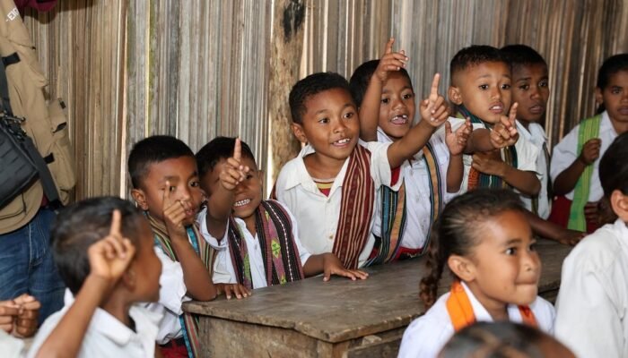 KPK Mengajar Sambangi SDK Delo, 149 Siswa Belajar Nilai Integritas