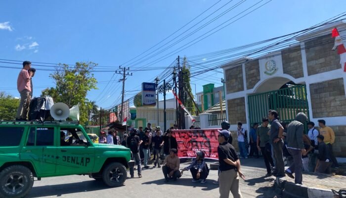 KPTS Demo Kejati Sultra, Tuntut Usut Dugaan Penyimpangan Ore Nikel PT Vale di Kolaka