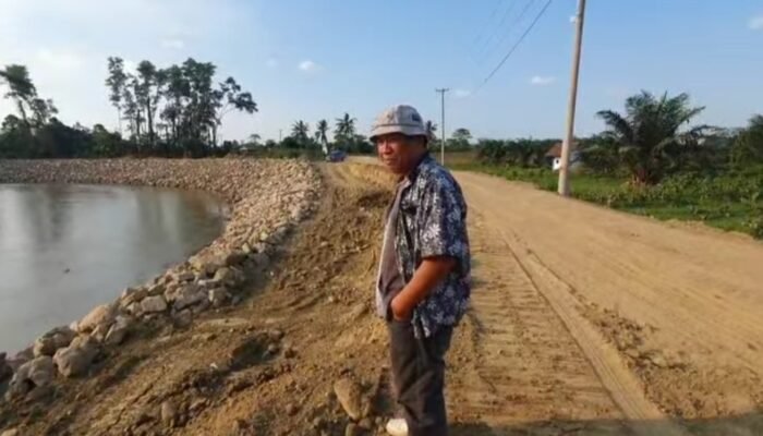 Lupa Tupoksi: Oknum Pengawas Lapangan BWS Sulawesi IV Kendari Diduga Bertindak Seolah Kontraktor, Rekam Jejak Proyek 2025 di Muara Sampara Ikut Diungkit