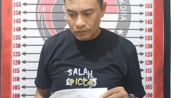 Digerebek Polisi:  Seorang Honorer di Bombana Diamankan Bersama Sabu Diduga Siap Edar