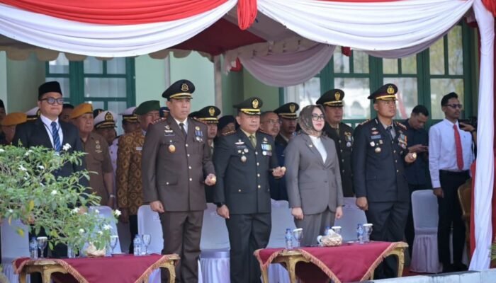 Wali Kota Kendari Hadiri HUT ke-81 TNI, Tegaskan Pentingnya Sinergi Bersama Rakyat