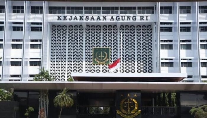 Transformasi Kejaksaan Menuju Advocaat Generaal Menuntut Jaksa Pengacara Negara